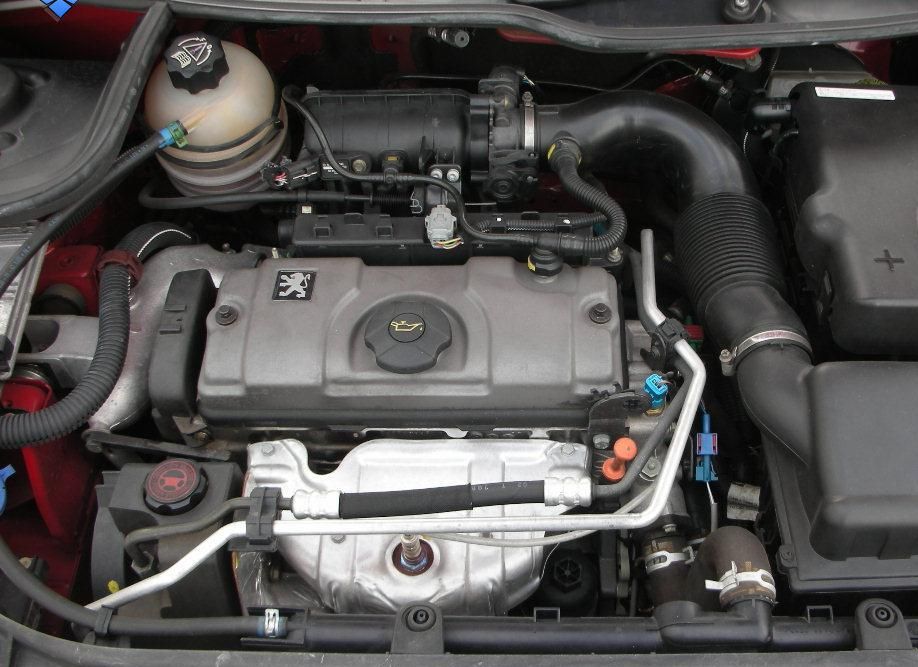 halfcut%20Peugeot%20206%20(1998-2005)~2.
