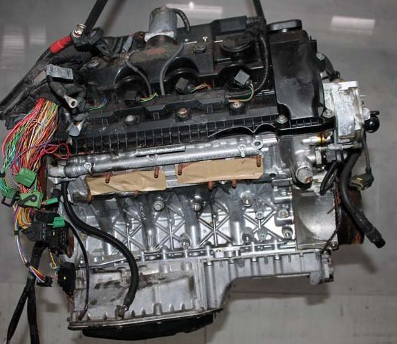 Мотор бмв е65. Двигатель e65 n62b36a. Двигатель BMW n62b48. N62 двигатель БМВ. 3.6 Мотор БМВ е65.
