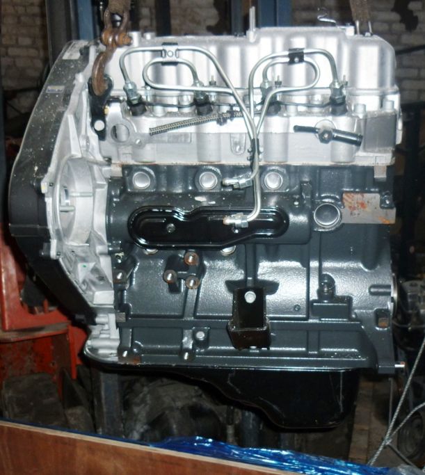 двигатель д 4 б аш. мотор портер 1 2. 5 дизель. 5 дизель двигатель. Hyundai h-1 номер двигателя.