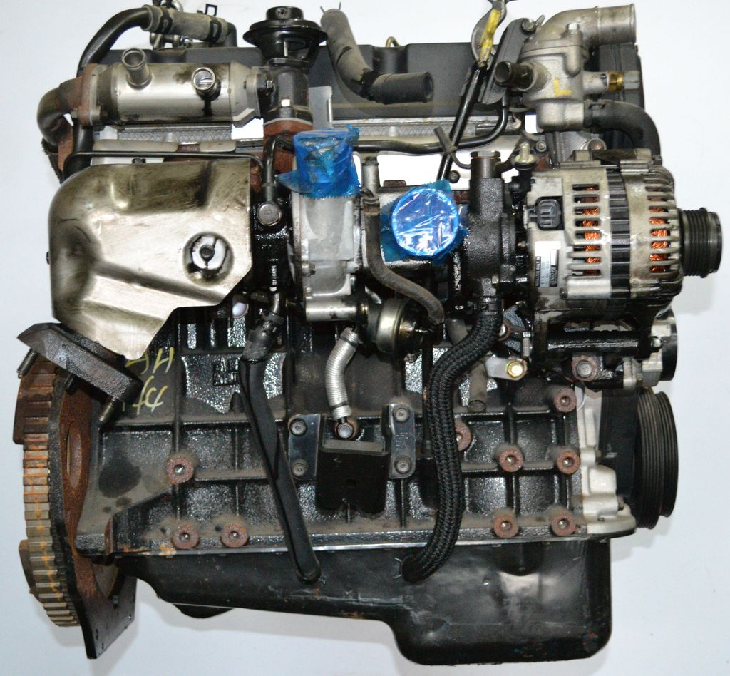 Куплю дизельный двигатель б у. Двигатель Хендай Терракан 2.9 дизель. Двигатель Киа Бонго 3 2.9 j3. J3 2.9 CRDI. Мотор Киа Карнивал 2.9 дизель.