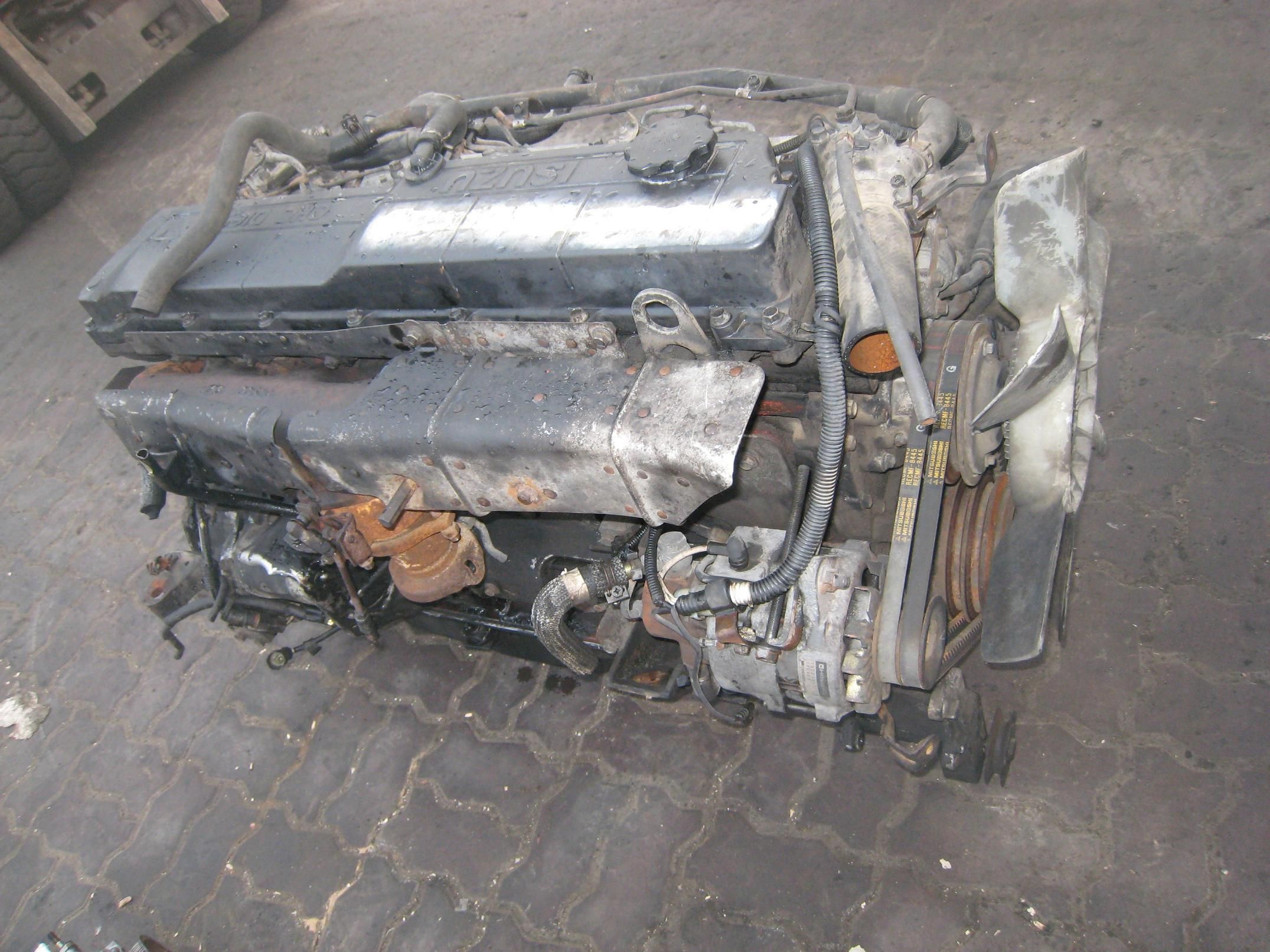 6he1-1 кпп. Крышка клапанов исузу форвард 6he1. Исузу форвард двигатель 6нн1. Isuzu forward двигатель 6hk1. Теплообменник исузу форвард.