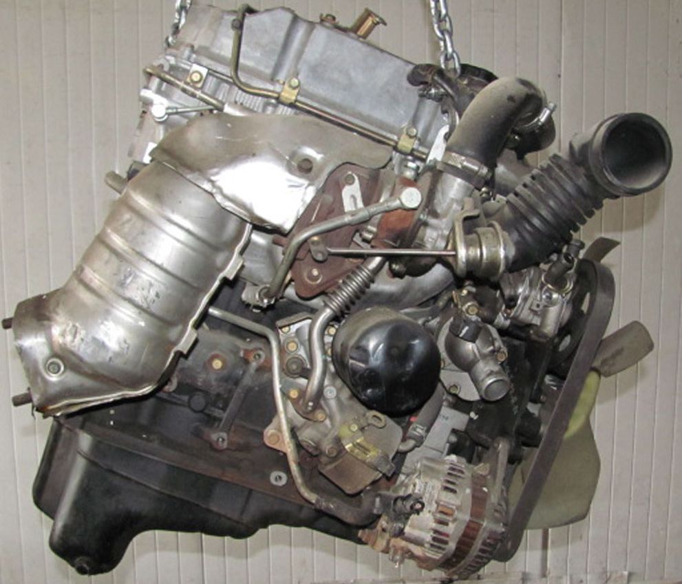 Mitsubishi l200 двигатель. 4d56u. Двигатель Mitsubishi 4d56. Двигатель Mitsubishi l200. Двигатель Митсубиси 4д56..