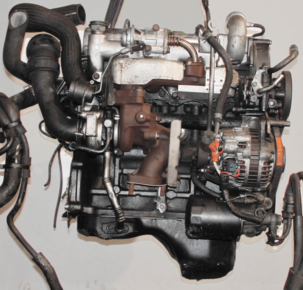 Мицубиси 4м40. Двигатель Мицубиси 4d68. Двигатель MMC 4d34. ДВС 4d68t. 4d68 двигатель.