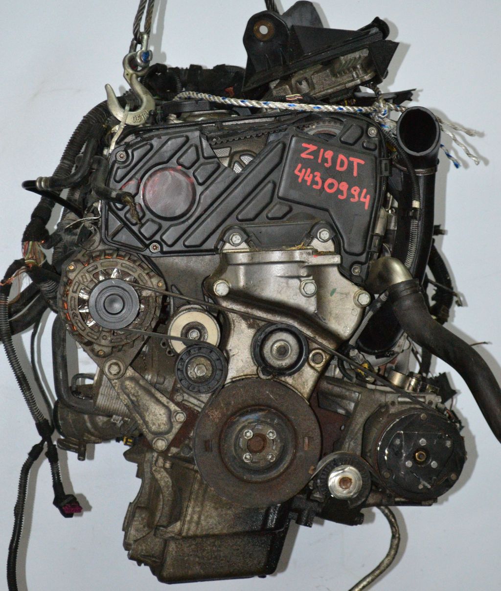 Двигатели б у опель. Двигатель z19dt Зафира б. Opel 1.9 двигатель. Двигатель Опель Зафира 1,9 дизель.