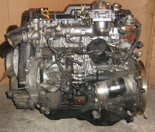 Замена топливного фильтра (бензин) Toyota Hiace Regius, 2,7 л, 1998 года плано