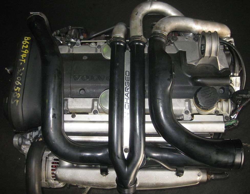 Двигатель вольво 2.9. Volvo b6294t. B6294t двигатель. Мотор Вольво 2.9. B6294t двигатель охлаждение.