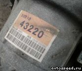 ���� TOYOTA Crown Comfort (YXS1): ���� �3